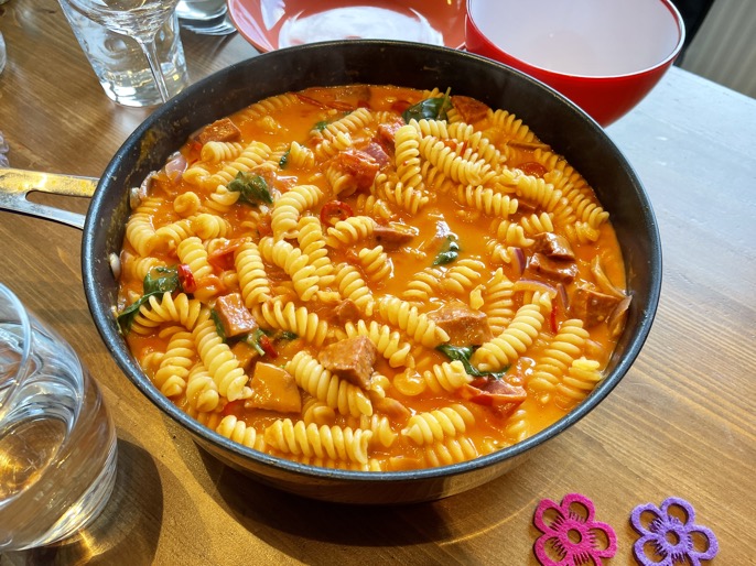 <i>Pasta Diavolo</i>